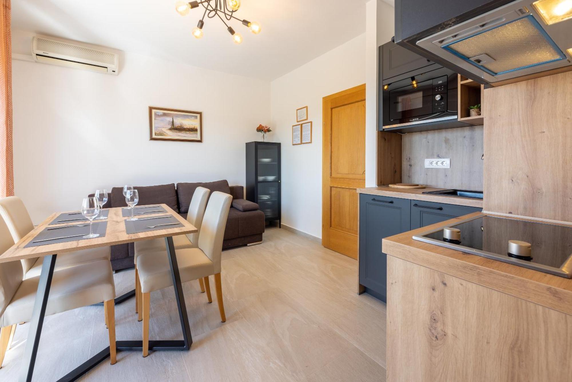 Apartments Domino R Dramalj Ngoại thất bức ảnh